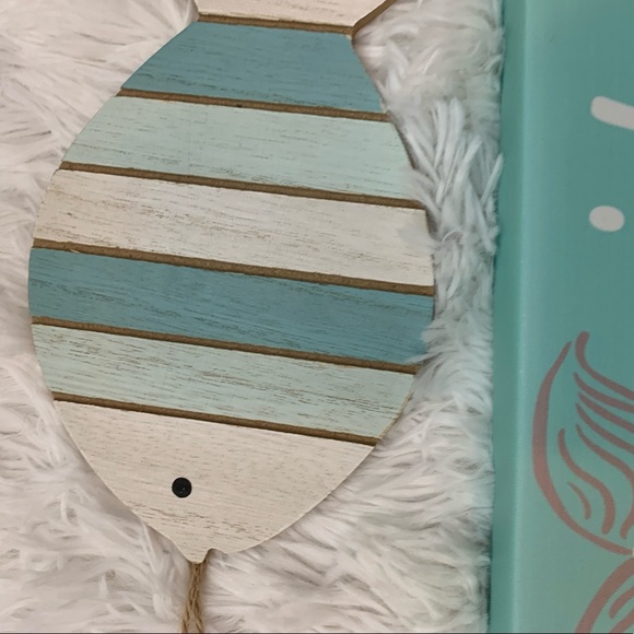 Beach / Shore Themed Decorations | 2 Pieces | NWT - Picture 3 of 4